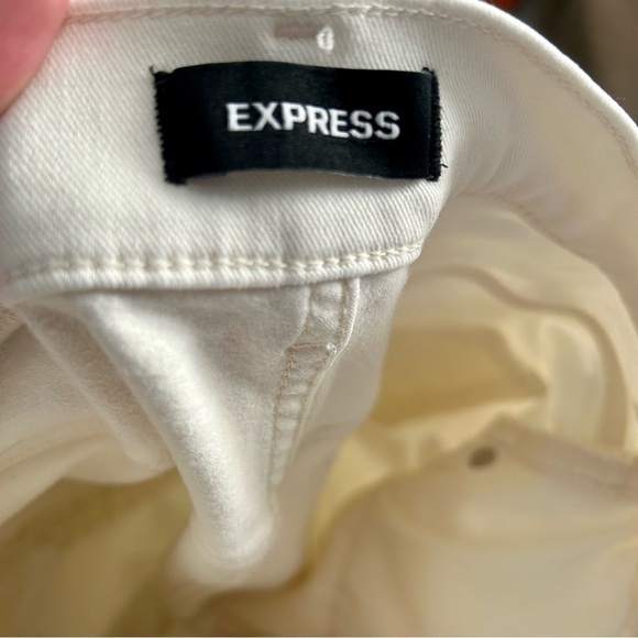 🦋 Express White Super High Rise Slim Jeans 0 0R - Picture 5 of 8